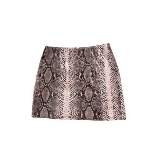 Entro Womens Metallic Rose Gold Snakeskin Print Mini Skirt Pink Faux Suede Sz‎ M